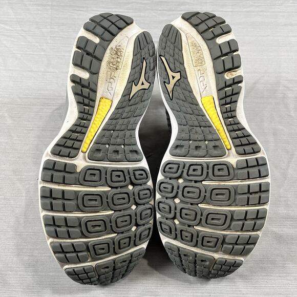 Mizuno Wave Sky 2 Women’s Size 11 Running Shoes Gray Jogging Sneakers - Picture 5 of 6